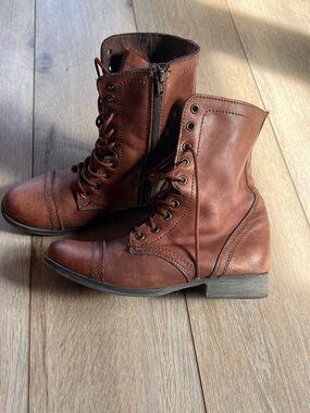 Call It Spring  Lace-Up Leather Ankle Boots/combat